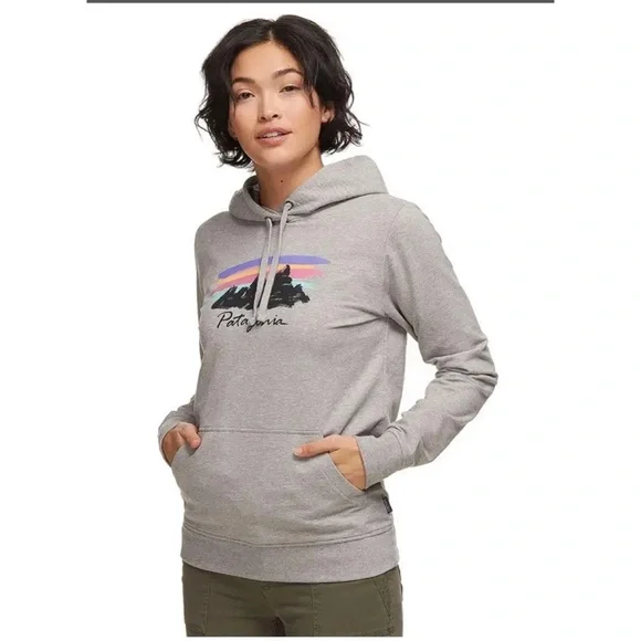 Patagonia women's free hand hotsell fitz roy ahnya hoody